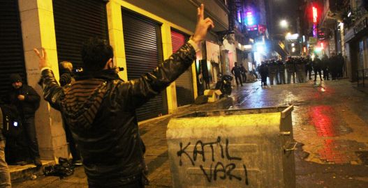Протесты в Турции: “Эрдоган – убийца!”