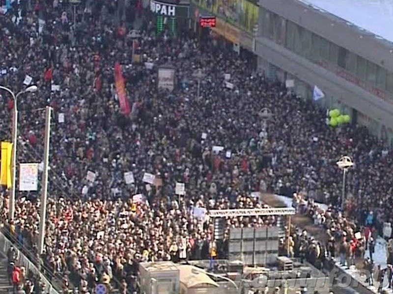 В Германии тысячи курдов протестуют против действий Турции