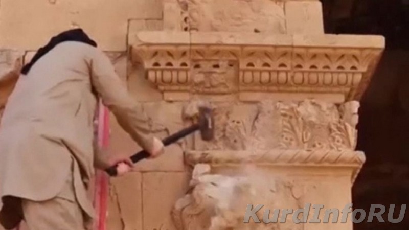 ИГ опубликовало видео с разрушением памятников в Хатре
