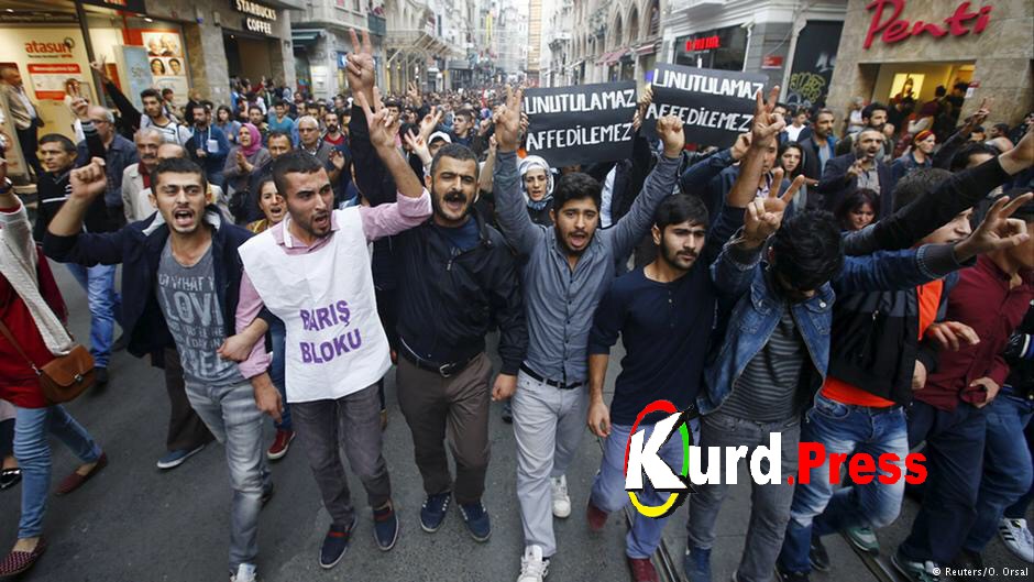 По Турции прокатилась волна протестов против геноцида курдов