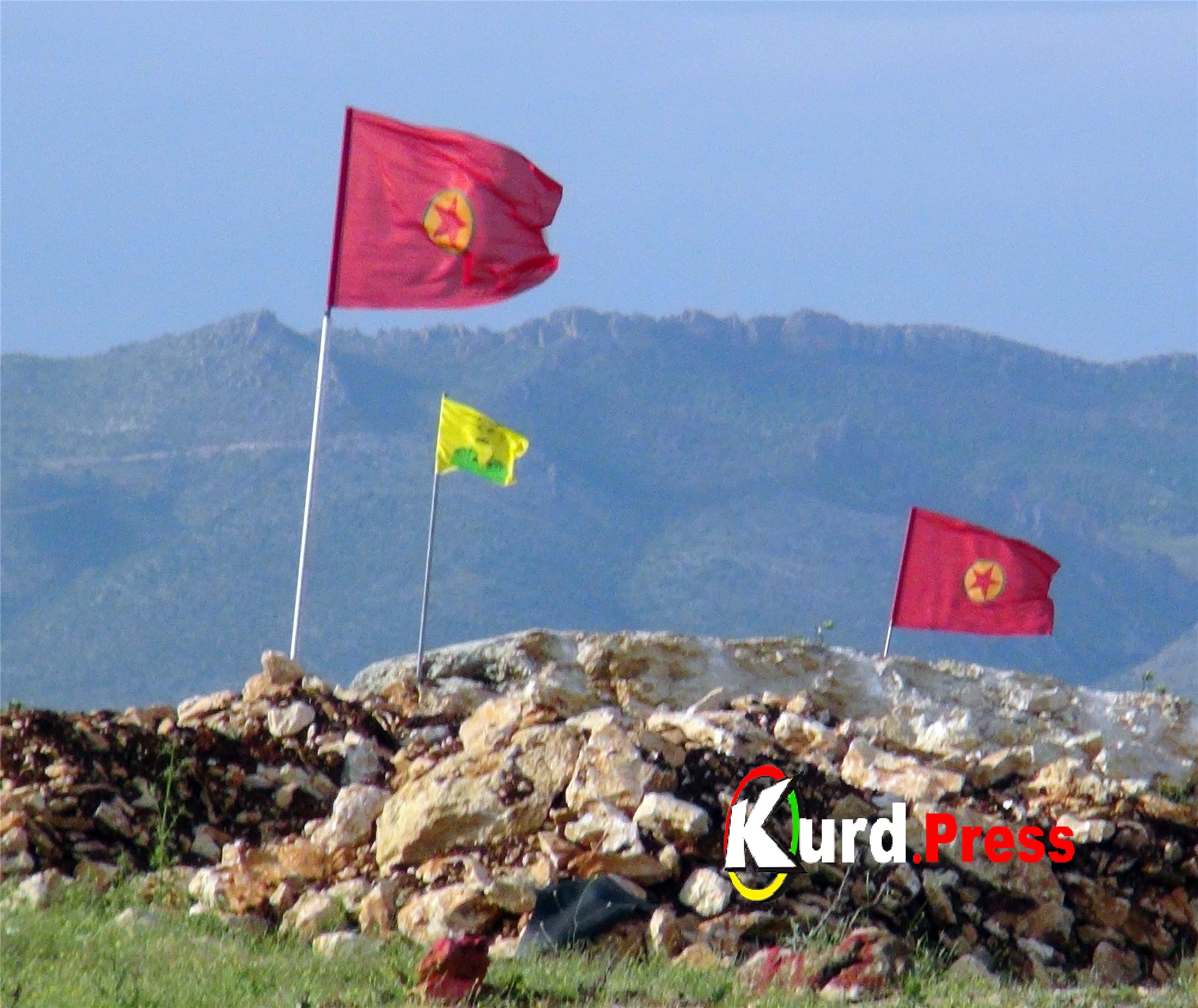 Шван Зулал: Турция замалчивает свои потери в боях с курдскими силами