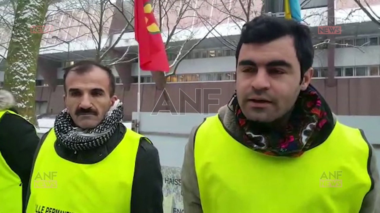 В Страсбурге продолжается пикет с требованием освободить Оджалана