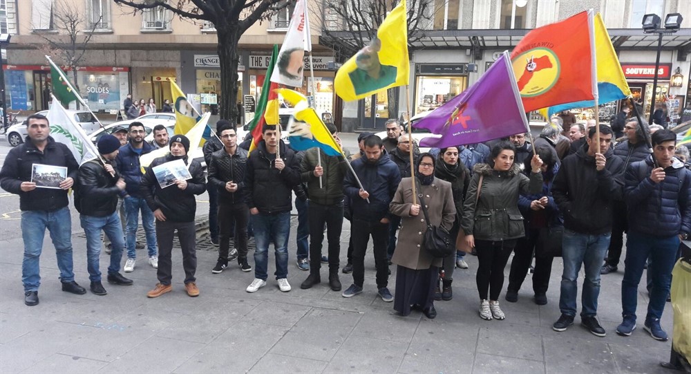 В Женеве и Брюсселе прошли протесты против турецких атак на село Хераба Бава