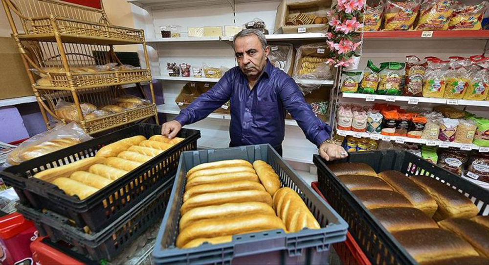 Бизнесмен из Владимира бесплатно раздает хлеб пенсионерам