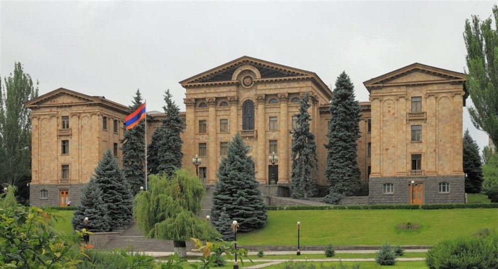Начались выборы в Национальное собрание Армении