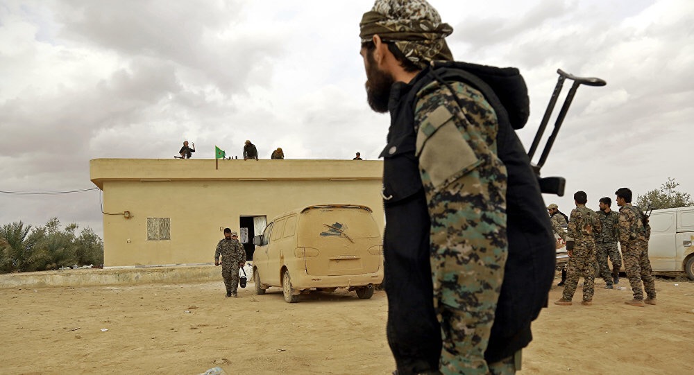 В Ракке бойцы СДС уничтожили заминированный автомобиль