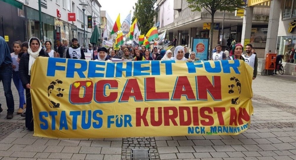Курды вышли на улицы Европы