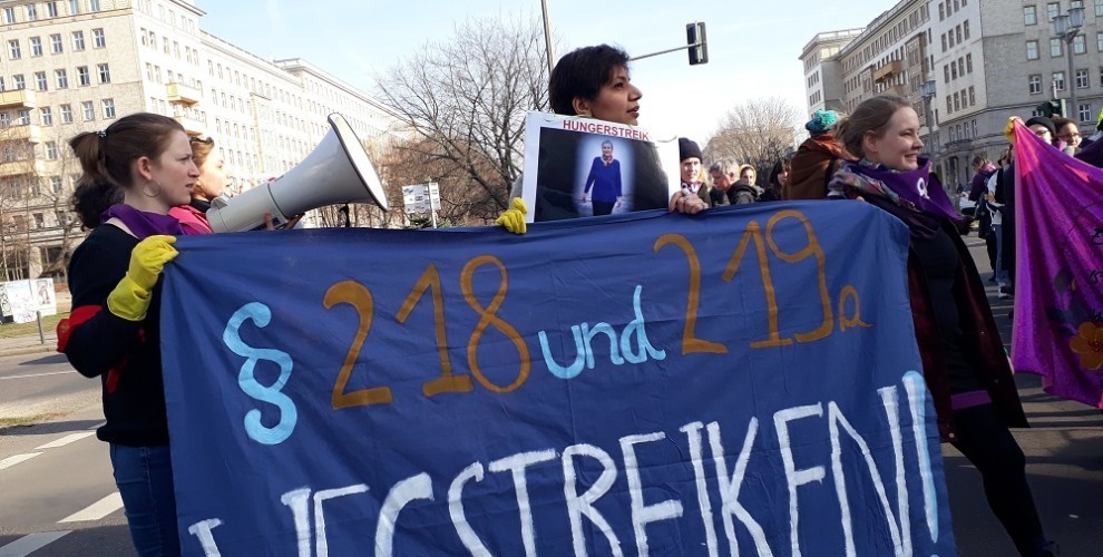 Женщины из 35 городов собрались в Берлине