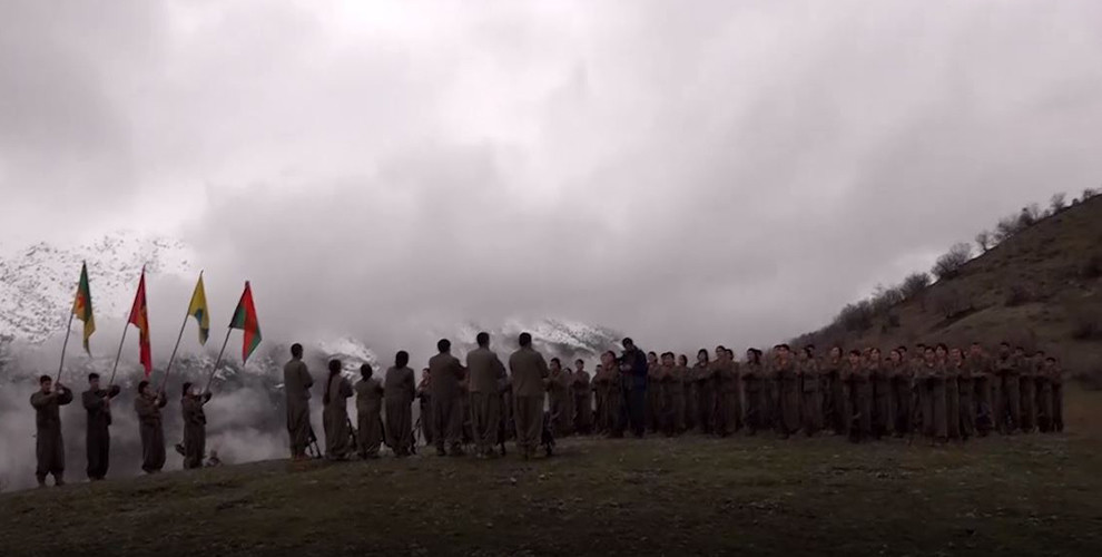 Партизаны празднуют Науроз в горах Загрос