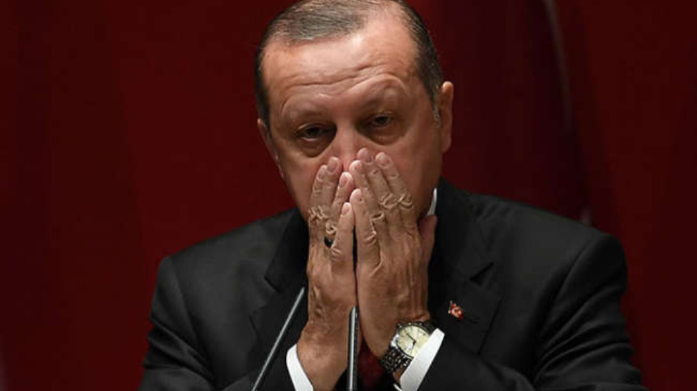 Эрдоган запутался в паутине