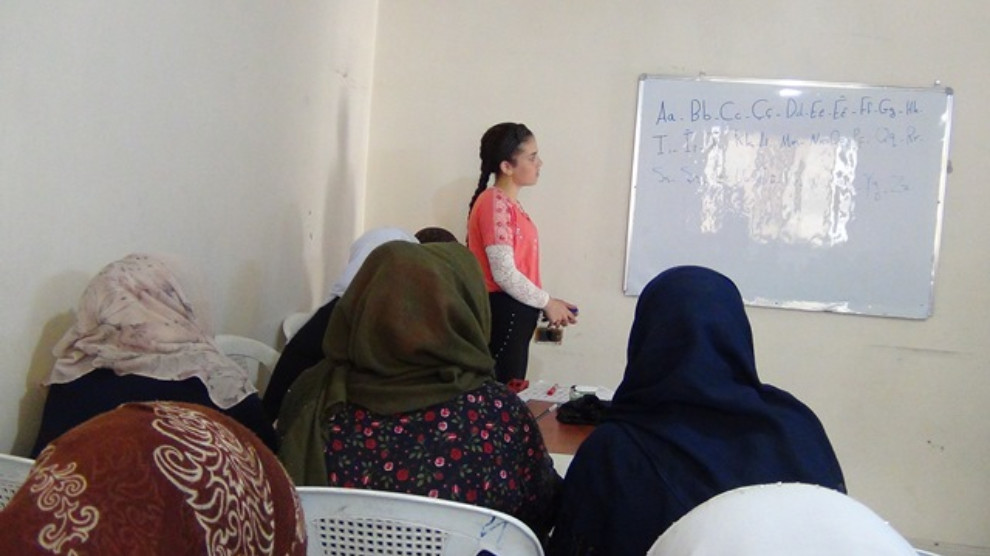 Курсы курдского языка для женщин в Дамаске