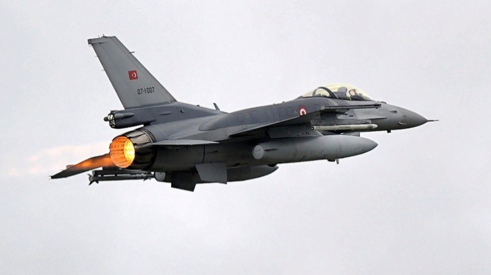 Турецкая авиация нанесла удар по региону Акре в Южном Курдистане