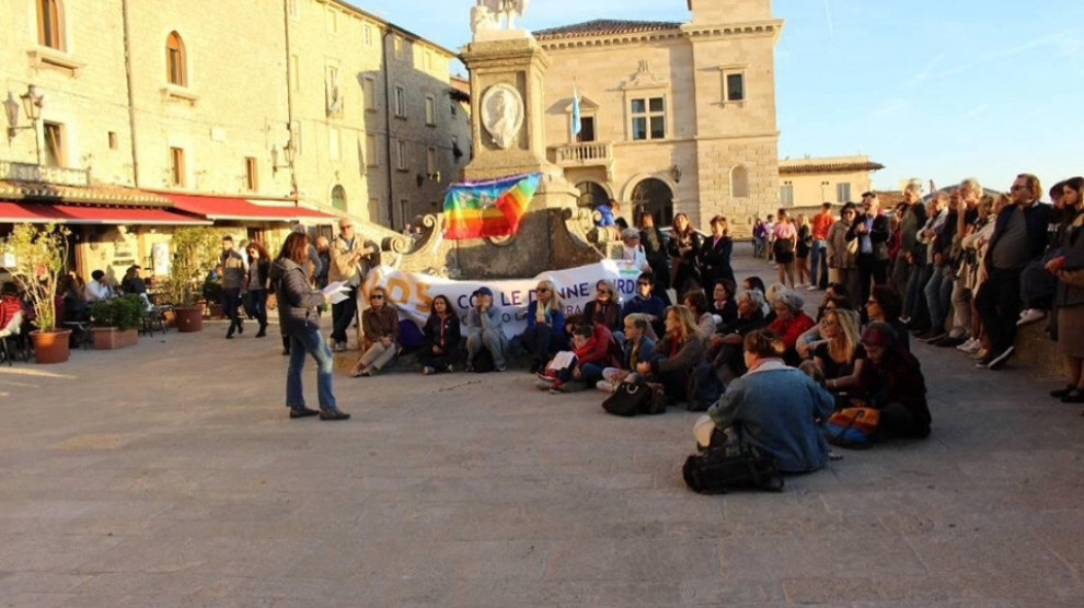 Женщины в Сан-Марино протестуют против турецкой агрессии в Сирии
