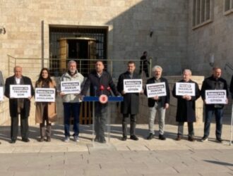 Демонстрация против Имралы: совершается преступление против человечества
