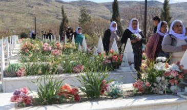 Езидки отметили 8 марта посещением могил героинь сопротивления