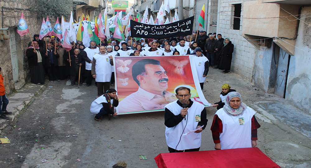 Жители района Шейх Максуд протестуют против изоляции Оджалана