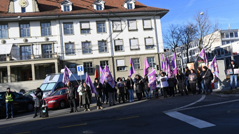 Протест в Берне в память о жертвах парижской бойни