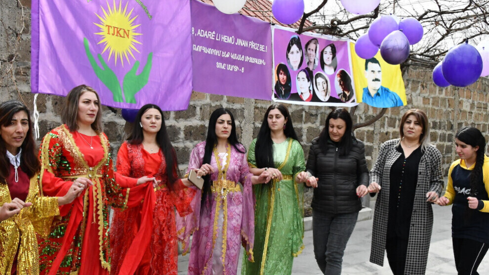 Курдские женщины Ереване отметили 8 марта