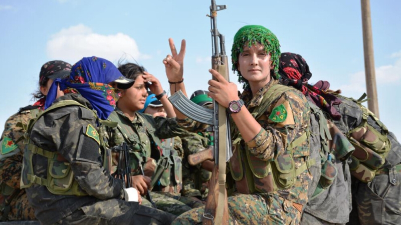 Ведущая феминистка Великобритании призывает к международному бойкоту Турции