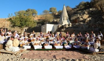 Коллектив «Saza Êzi» посвятил Оджалану песни «Zembîlfiroş» и «Lavinc» в День сопротивления