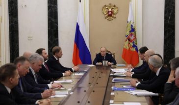 Путин провёл совещание о ситуации на мировом рынке нефти и газа