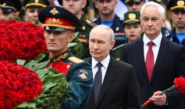 Путин принял участие в церемонии у Могилы Неизвестного Солдата в День памяти и скорби