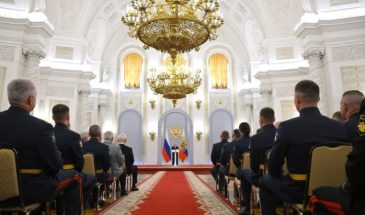 Путин встретился с выпускниками военных вузов и академий силовых ведомств России